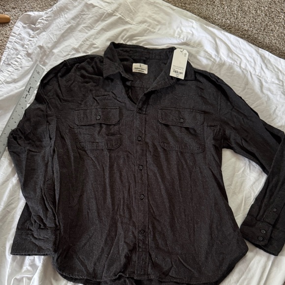 Men's Charcoal Gray Casual Button Down Shirt - Picture 1 of 6